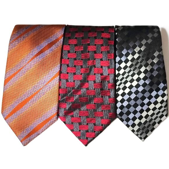 Kenneth Cole 3 Men's Suit Ties 100% Silk Assorted Lot Sophisticated Bundle - Picture 1 of 3